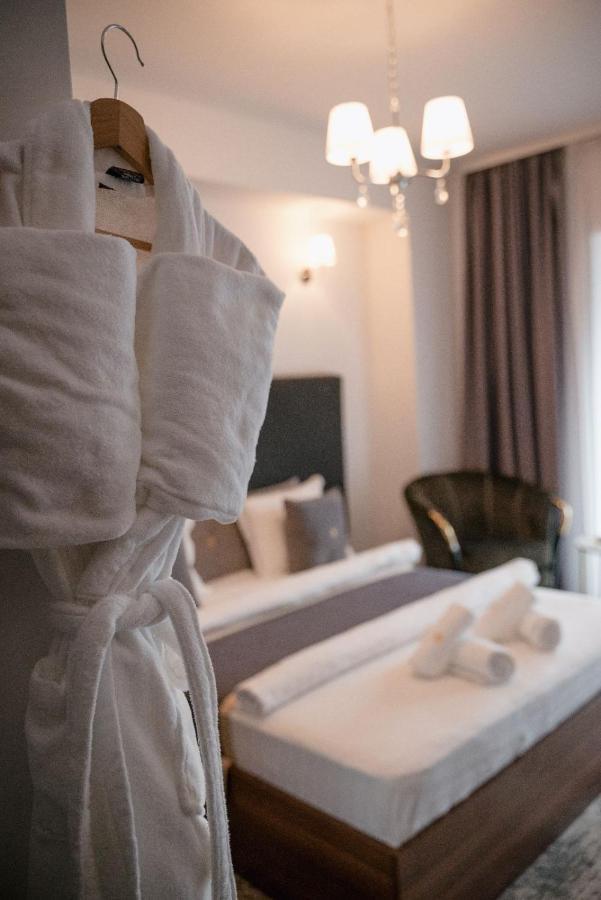 Silver Mountain Resort & Spa Пояна-Брашов Экстерьер фото