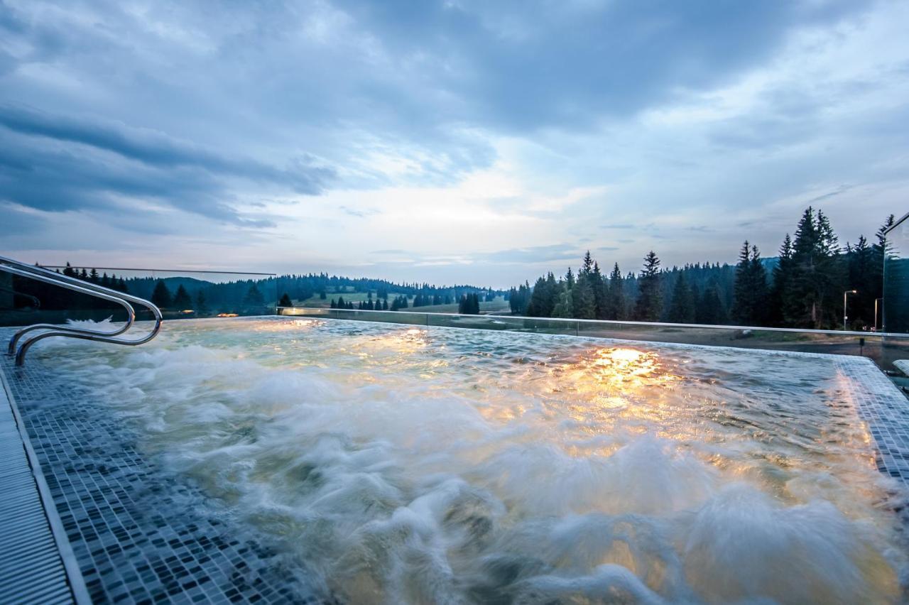 Silver Mountain Resort & Spa Пояна-Брашов Экстерьер фото